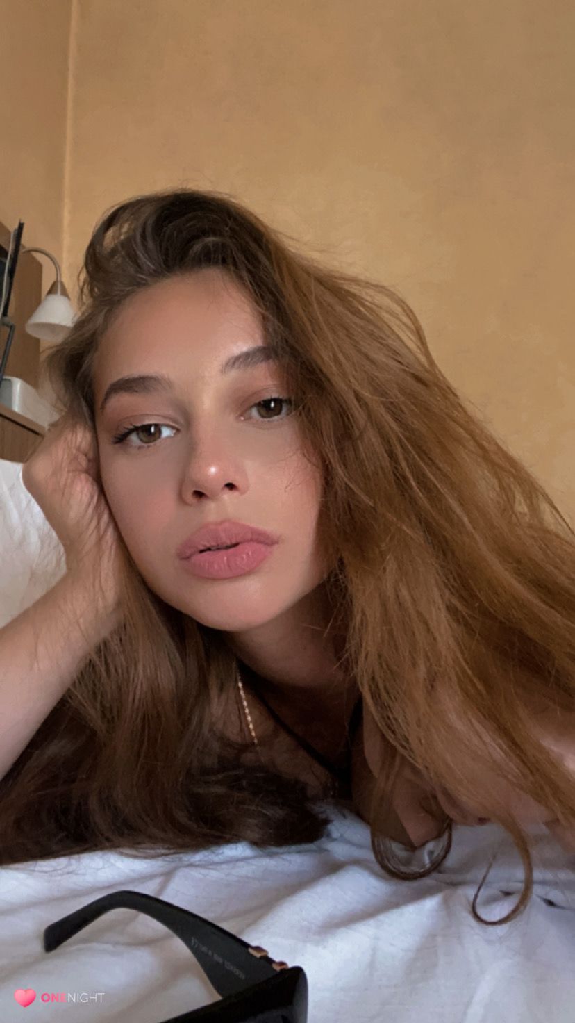 Lara profile image