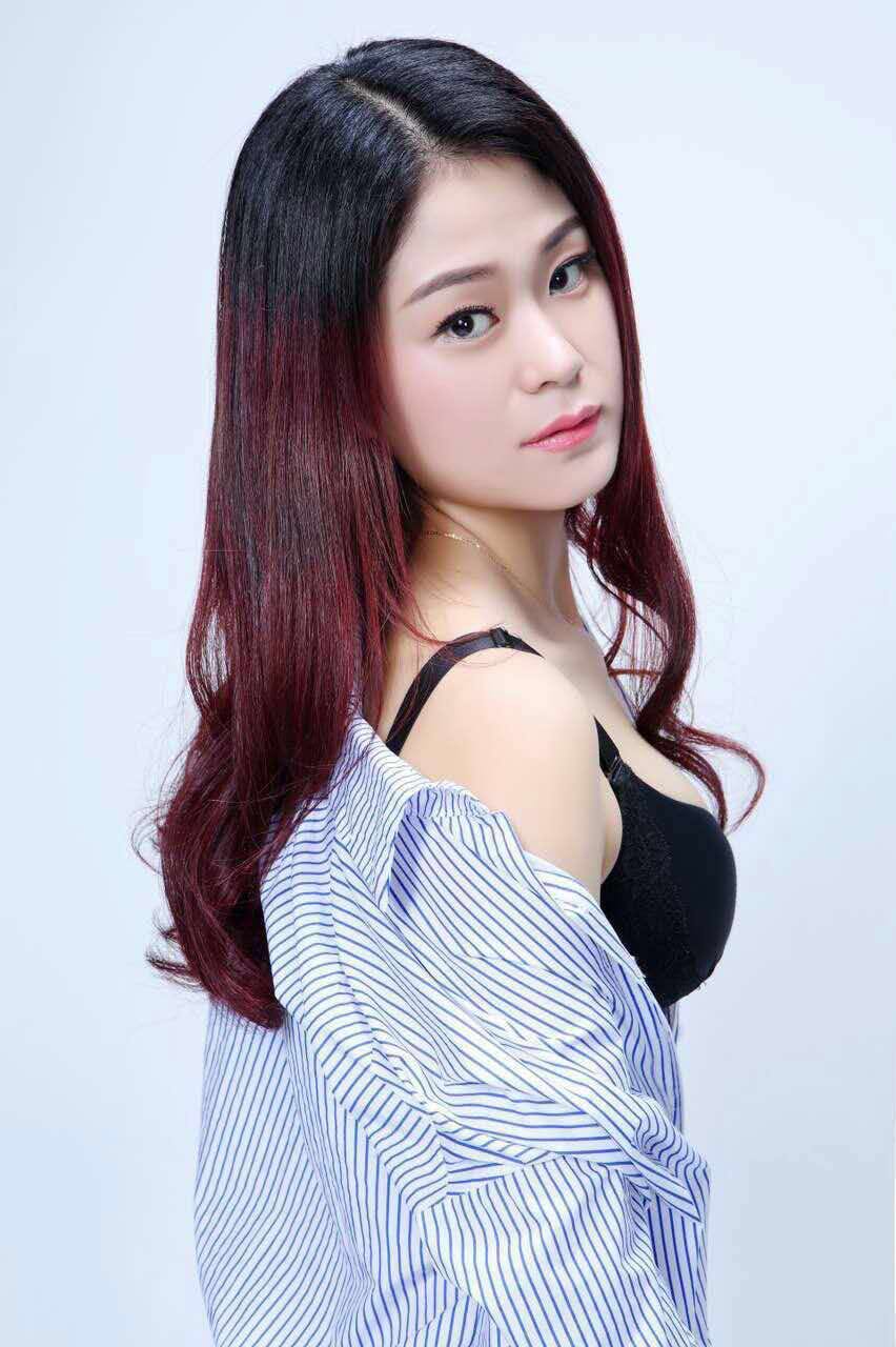 Lee profile image